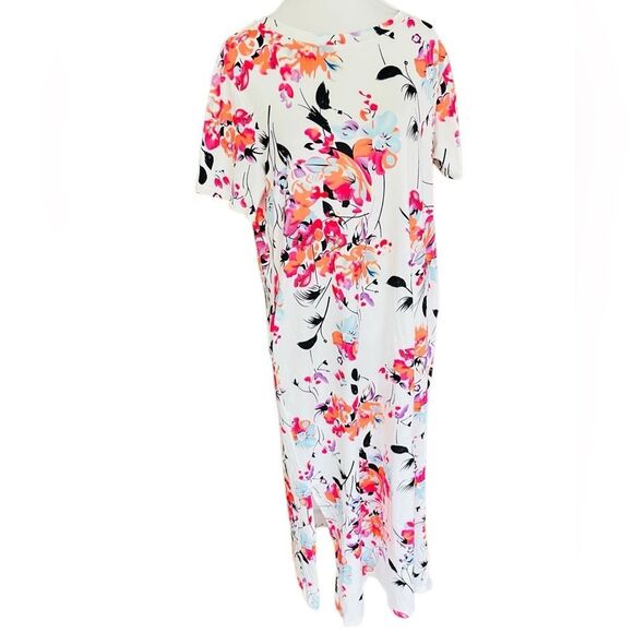 New with tag Naggoo Floral Maxi Dress with Pockets and side slits size L. - Picture 5 of 10